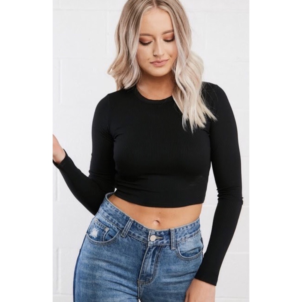 LARGE Basic ribbed long sleeve crop top